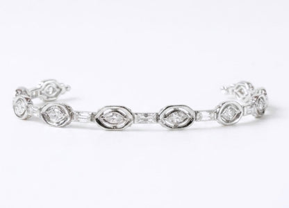 Iris Choker (pre-order)